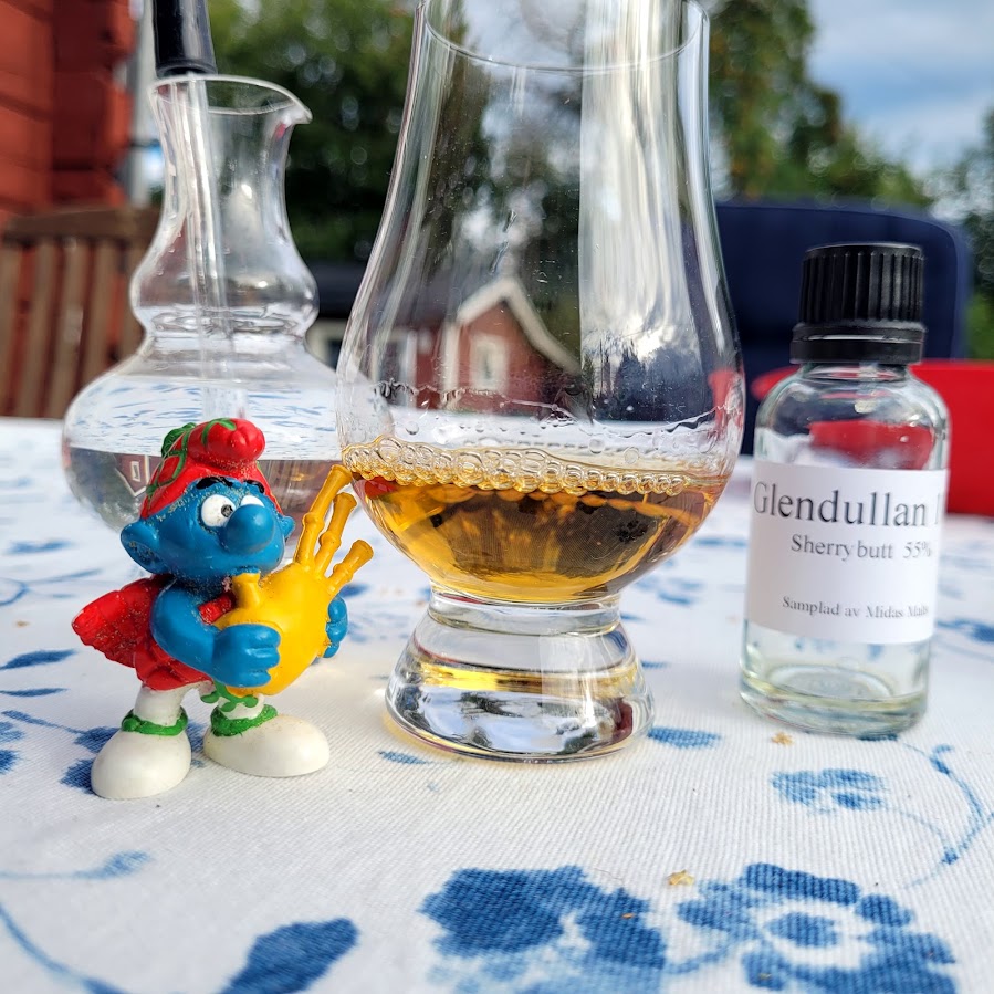 Glendullan 2010 – Sherry Butt 55 % Glendullan 2010 Sherry Butt – Single Malt Scotch Whisky från Speyside